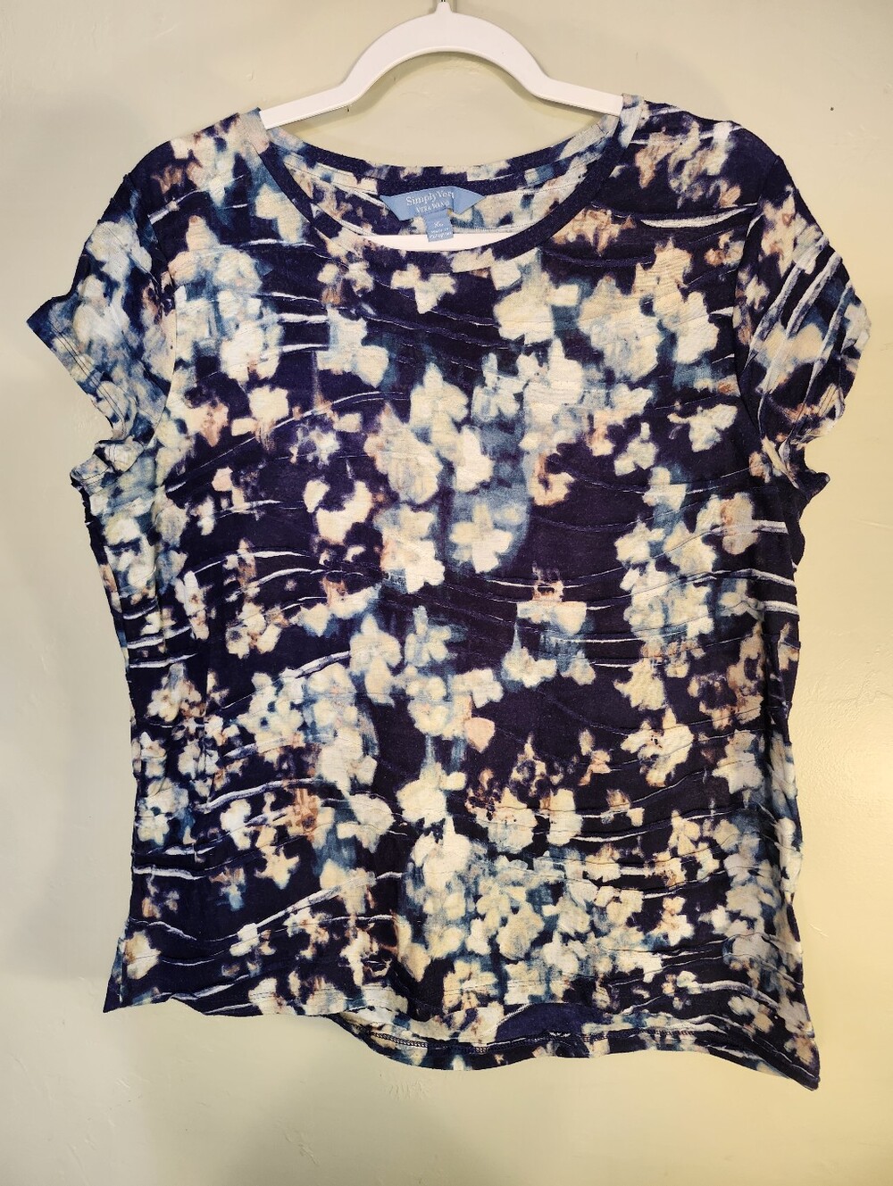 Simply Vera Vera Wang Navy Blue Floral Tie-Dye Crewneck Tee